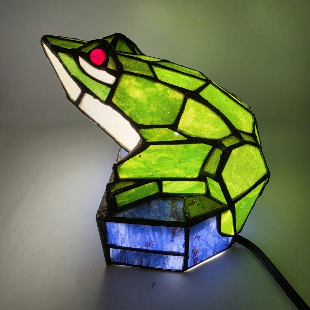 Stained Glass Frog Accent Lamp Tiffany Style Vintage Green Art Glass Nightlight